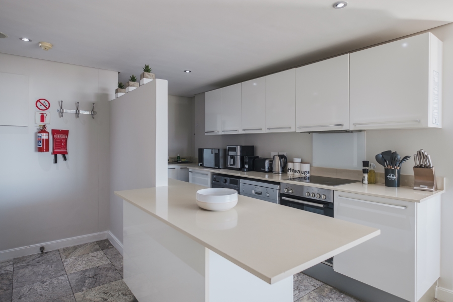 2 Bedroom Property for Sale in Foreshore Western Cape